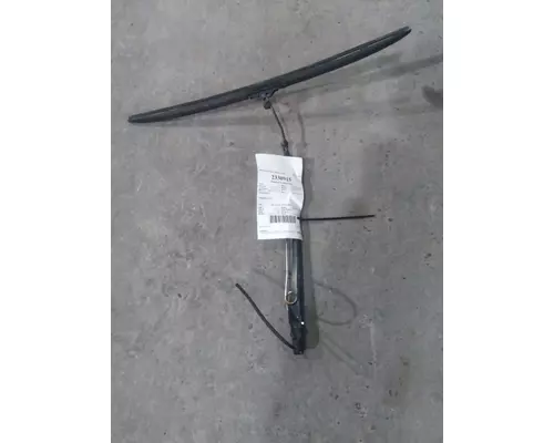 FREIGHTLINER CASCADIA 125 WINDSHIELD WIPER ARM