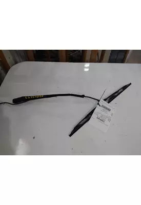 FREIGHTLINER CASCADIA 125 WINDSHIELD WIPER ARM