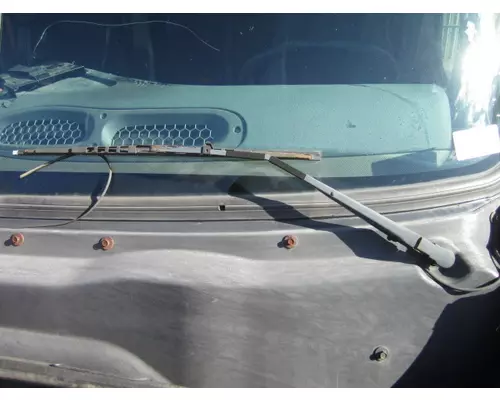 FREIGHTLINER CASCADIA 125 WINDSHIELD WIPER ARM