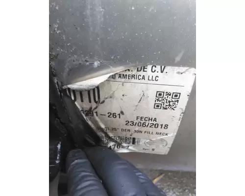 FREIGHTLINER CASCADIA 126 2017-2025 FUEL TANK