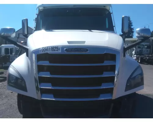 FREIGHTLINER CASCADIA 126 2017-2025 HOOD