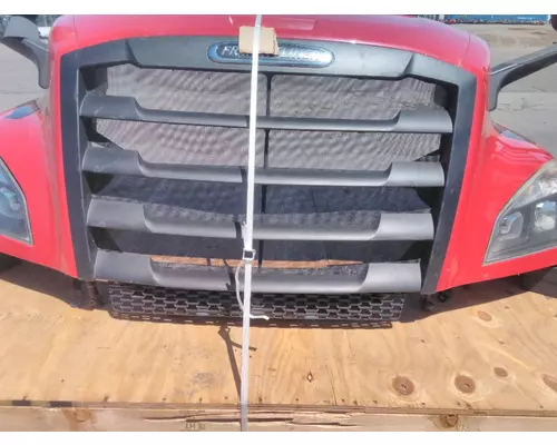 FREIGHTLINER CASCADIA 126 2017-2025 HOOD