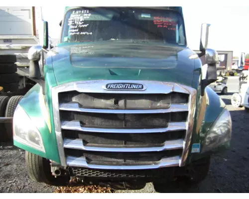 FREIGHTLINER CASCADIA 126 2017-2025 HOOD