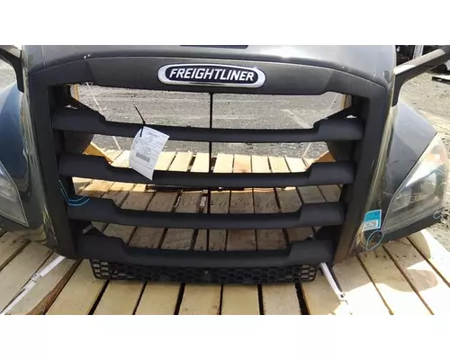 FREIGHTLINER CASCADIA 126 2017-2025 HOOD