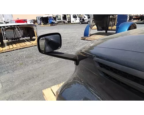 FREIGHTLINER CASCADIA 126 2017-2025 HOOD