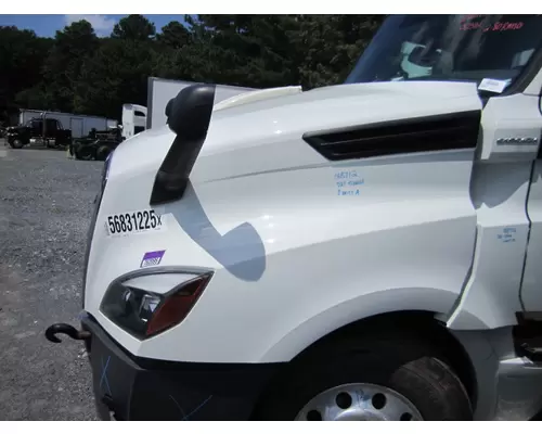 FREIGHTLINER CASCADIA 126 2017-2025 HOOD