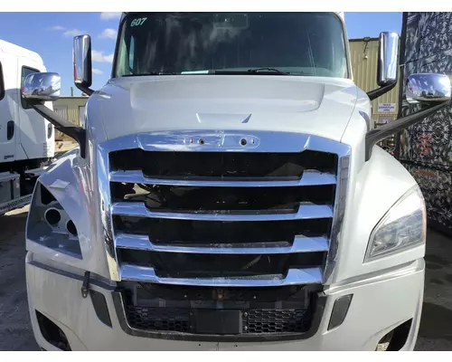 FREIGHTLINER CASCADIA 126 2017-2025 HOOD