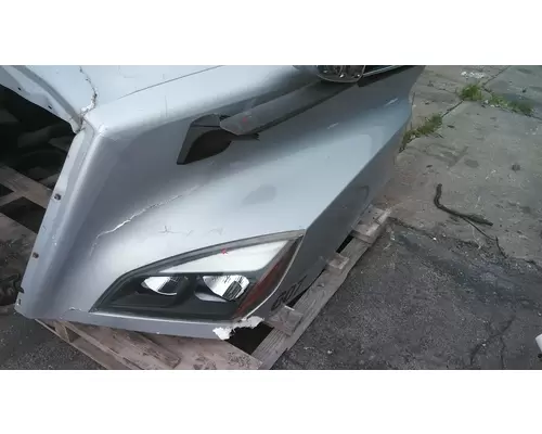 FREIGHTLINER CASCADIA 126 2017-2025 HOOD