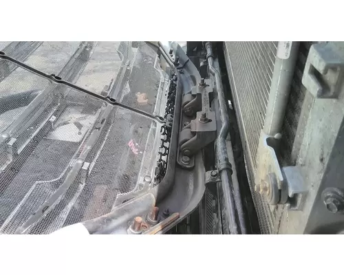 FREIGHTLINER CASCADIA 126 2017-2025 HOOD