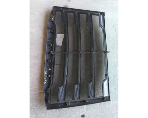 FREIGHTLINER CASCADIA 126 2019-2024 GRILLE