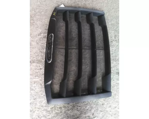 FREIGHTLINER CASCADIA 126 2019-2024 GRILLE