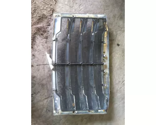 FREIGHTLINER CASCADIA 126 2019-2024 GRILLE