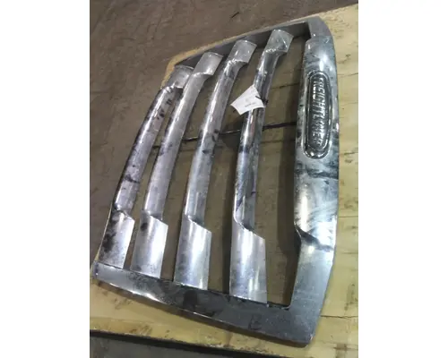 FREIGHTLINER CASCADIA 126 2019-2024 GRILLE