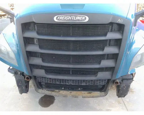 FREIGHTLINER CASCADIA 126 2019-2026 GRILLE