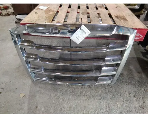 FREIGHTLINER CASCADIA 126 2019-2026 GRILLE