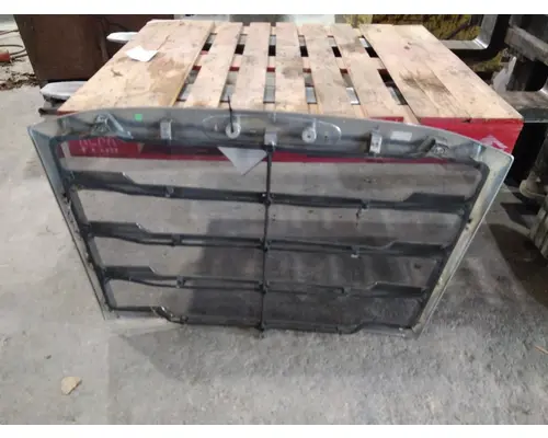 FREIGHTLINER CASCADIA 126 2019-2026 GRILLE