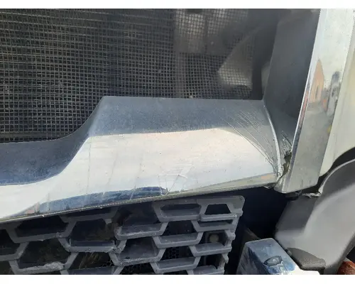 FREIGHTLINER CASCADIA 126 2019-2026 GRILLE