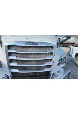 FREIGHTLINER CASCADIA 126 2019-2026 GRILLE