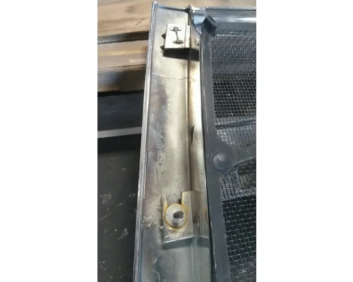 FREIGHTLINER CASCADIA 126 2019-2026 GRILLE