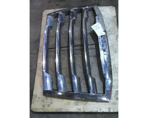 FREIGHTLINER CASCADIA 126 2019-2026 GRILLE