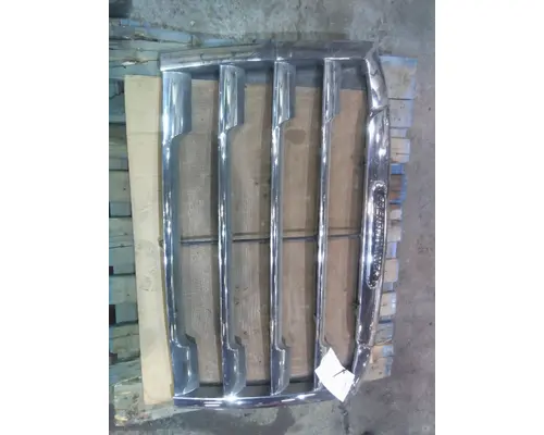 FREIGHTLINER CASCADIA 126 2019-2026 GRILLE