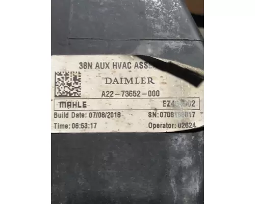 FREIGHTLINER CASCADIA 126 AIR CLEANER BRACKET