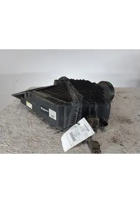 FREIGHTLINER CASCADIA 126 AIR CLEANER