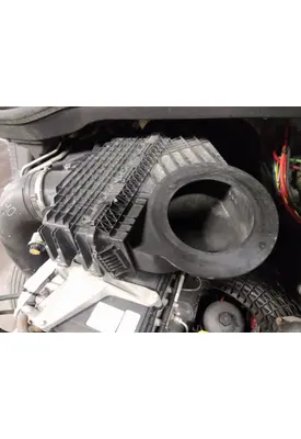 FREIGHTLINER CASCADIA 126 AIR CLEANER