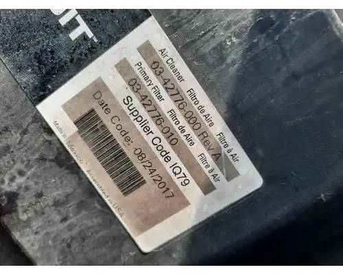 FREIGHTLINER CASCADIA 126 AIR CLEANER