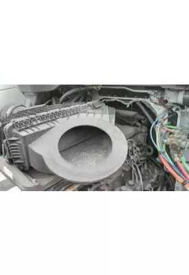 FREIGHTLINER CASCADIA 126 AIR CLEANER