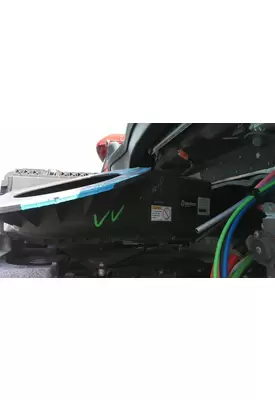 FREIGHTLINER CASCADIA 126 AIR CLEANER
