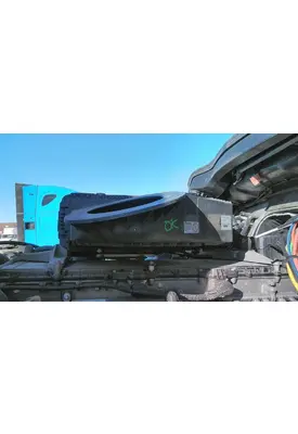 FREIGHTLINER CASCADIA 126 AIR CLEANER