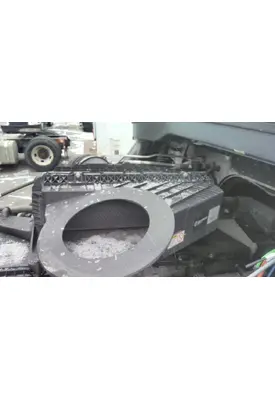 FREIGHTLINER CASCADIA 126 AIR CLEANER