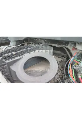 FREIGHTLINER CASCADIA 126 AIR CLEANER