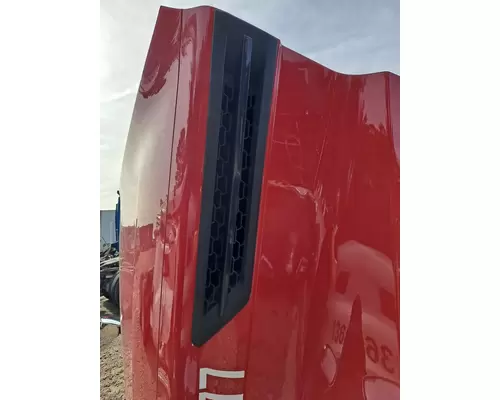 FREIGHTLINER CASCADIA 126 AIR INTAKE LOUVERCOVER