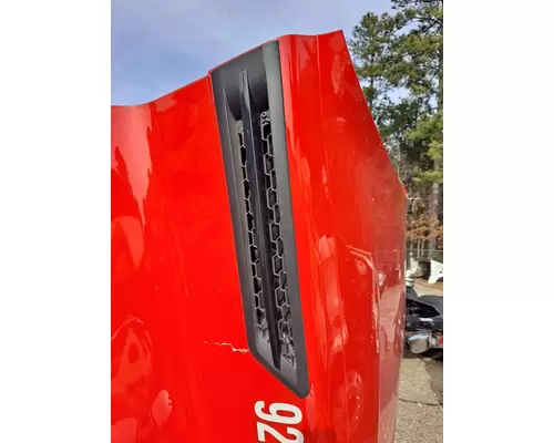 FREIGHTLINER CASCADIA 126 AIR INTAKE LOUVERCOVER