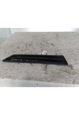 FREIGHTLINER CASCADIA 126 AIR INTAKE LOUVER/COVER