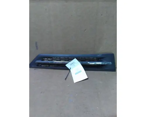 FREIGHTLINER CASCADIA 126 AIR INTAKE LOUVERCOVER