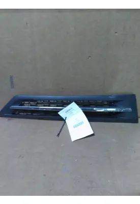 FREIGHTLINER CASCADIA 126 AIR INTAKE LOUVER/COVER