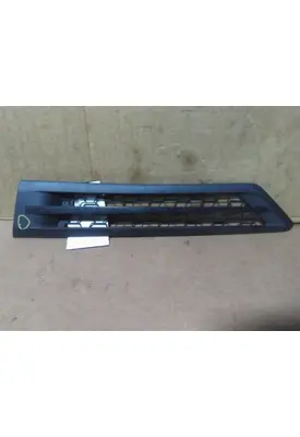 FREIGHTLINER CASCADIA 126 AIR INTAKE LOUVER/COVER