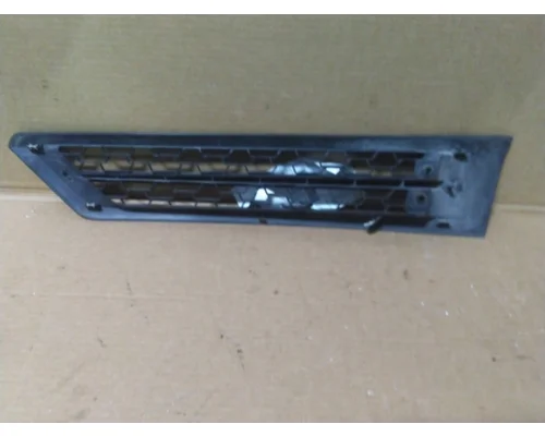 FREIGHTLINER CASCADIA 126 AIR INTAKE LOUVERCOVER