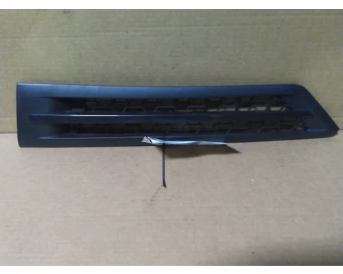 FREIGHTLINER CASCADIA 126 AIR INTAKE LOUVERCOVER