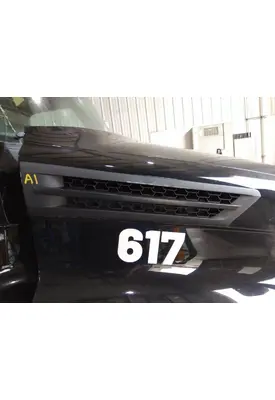 FREIGHTLINER CASCADIA 126 AIR INTAKE LOUVER/COVER