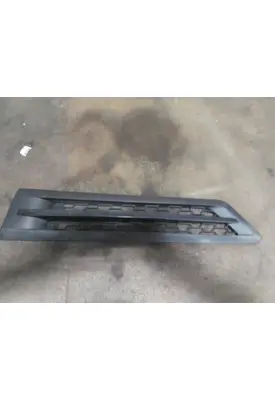FREIGHTLINER CASCADIA 126 AIR INTAKE LOUVER/COVER