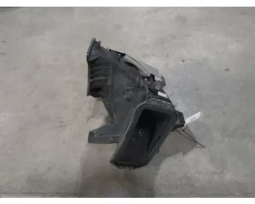 FREIGHTLINER CASCADIA 126 AIR INTAKE