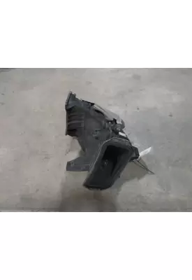 FREIGHTLINER CASCADIA 126 AIR INTAKE