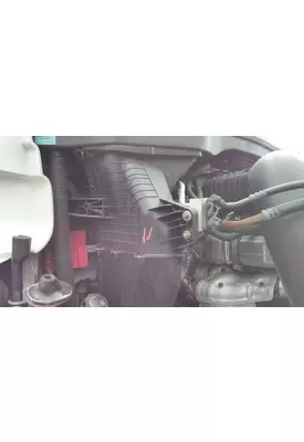 FREIGHTLINER CASCADIA 126 AIR INTAKE