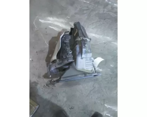 FREIGHTLINER CASCADIA 126 AIR INTAKE