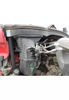 FREIGHTLINER CASCADIA 126 AIR INTAKE