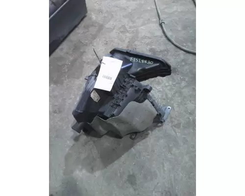 FREIGHTLINER CASCADIA 126 AIR INTAKE